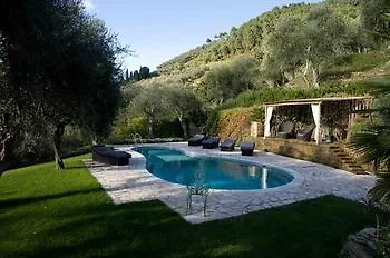 Villa Oliveta By Posarellivillas Pietrasanta 0*,